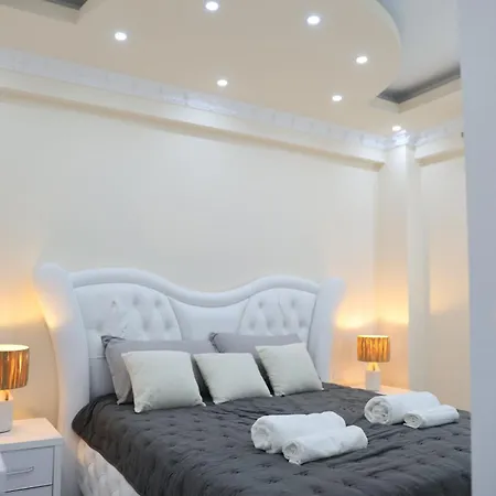 Raina Luxury Berat