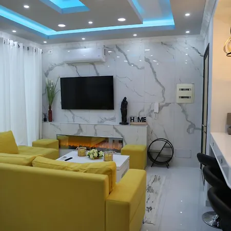 Raina Luxury Berati
