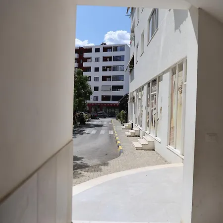 Raina Luxury Apartamento
