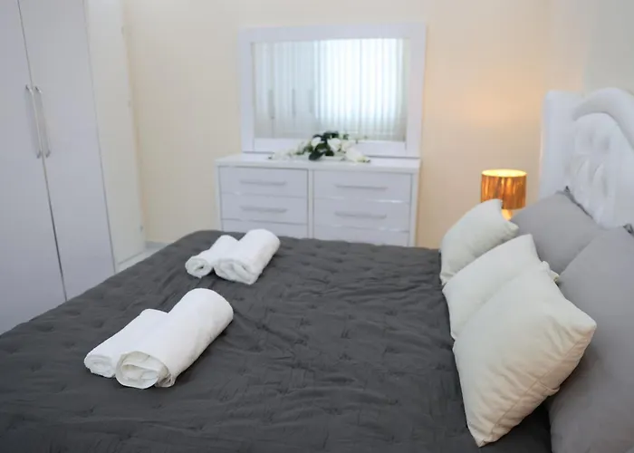 Raina Luxury Apartamento
